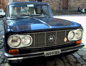 lancia2.jpg (14345 Byte)