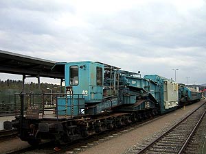 train1.jpg (15249 Byte)