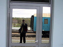 train9.jpg (12336 Byte)