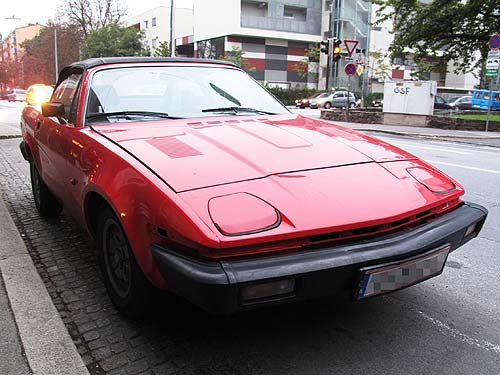 cover55_triumph_TR7.jpg (41283 Byte)