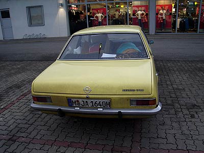 ding47_opel_rekord.jpg (27205 Byte)