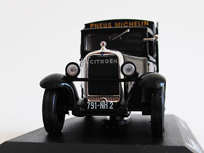 r204b_citroen_c4.jpg (19059 Byte)