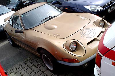 opel_gt_02.jpg (25859 Byte)