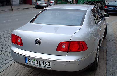 vw_phaeton.jpg (20798 Byte)