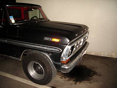 b353_ford_f100.jpg (21915 Byte)