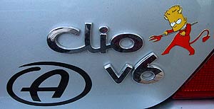 b356_clio_v6_sport.jpg (10619 Byte)