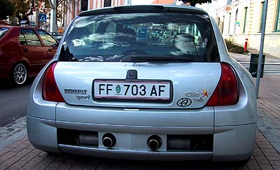 b356_renault_v6.jpg (24523 Byte)