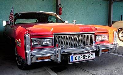 b372_cadillac.jpg (26838 Byte)