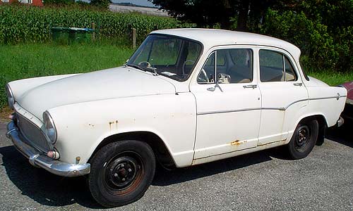 b377_simca_aronde.jpg (33346 Byte)