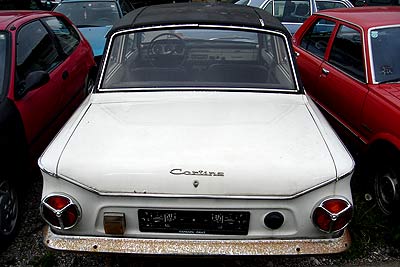 b422_cortina.jpg (24083 Byte)