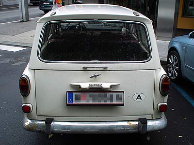 b432_volvo_kombi.jpg (24935 Byte)