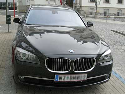 b449a_7er_bmw.jpg (21335 Byte)