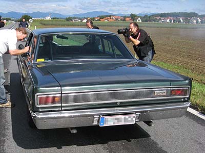 b458c_dodge_coronet.jpg (27920 Byte)