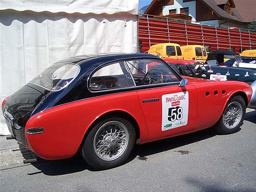 gall261_Ferrari_225_vignale.jpg (43358 Byte)