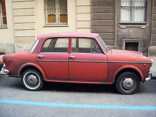 gall386b_Fiat_1100.jpg (33357 Byte)