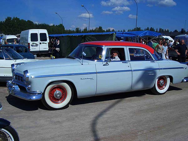 gall390_Chrysler_Windsor.jpg (50986 Byte)