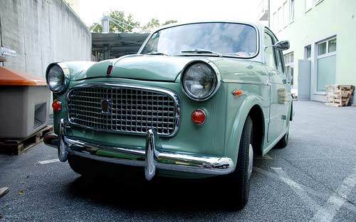 gast147a_fiat_1100.jpg (29858 Byte)