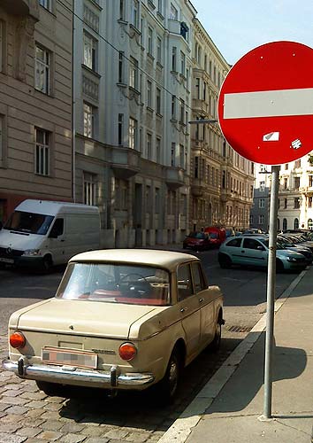 gast152b_Fiat1100.jpg (39174 Byte)