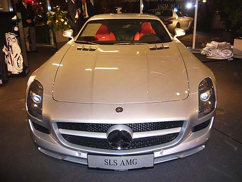 gast163b_SLS_AMG.jpg (33019 Byte)