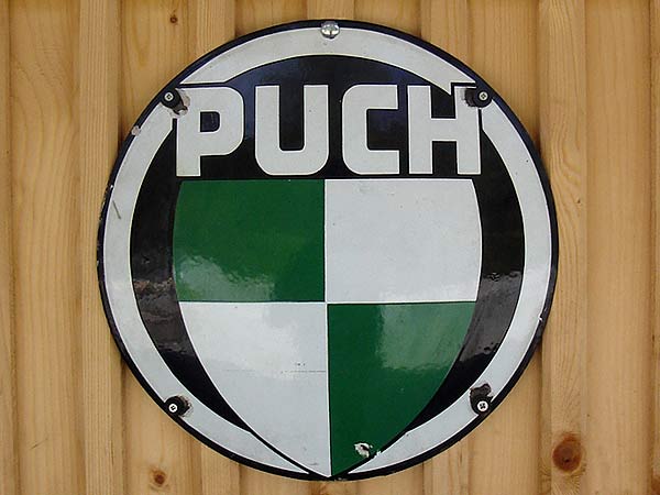 puch25.jpg (38376 Byte)