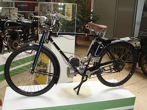 puch163a.jpg (56070 Byte)