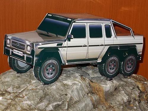 puch232_Mercedes-G63-AMG.jpg (48550 Byte)