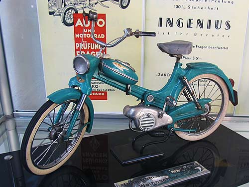 puch299b.jpg (40104 Byte)