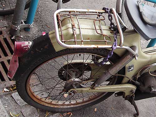 puch300b.jpg (48890 Byte)