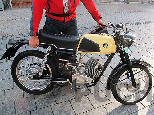 puch322a_puch_m_125.jpg (49620 Byte)