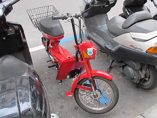 puch384d.jpg (48707 Byte)